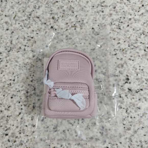 Dagne Dover limited edition Dakota Keychain (wild rose) - Picture 7 of 10